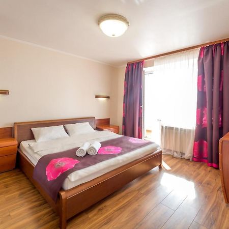Arena Apartments Baseina Area Киев Екстериор снимка